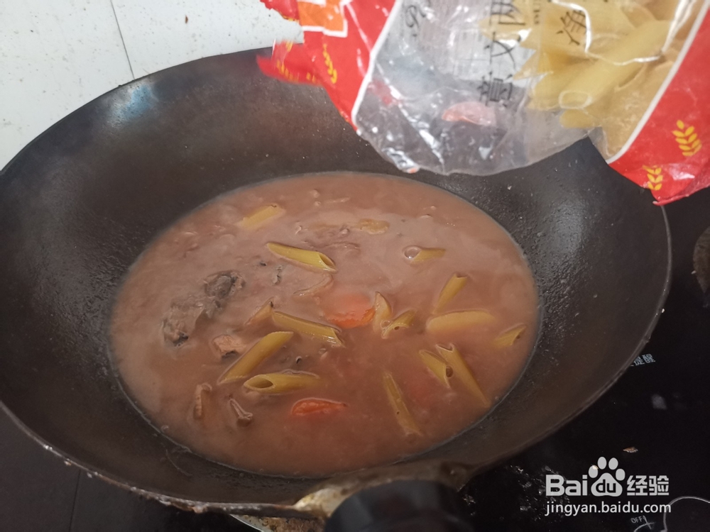 鱼汤炖意大利面