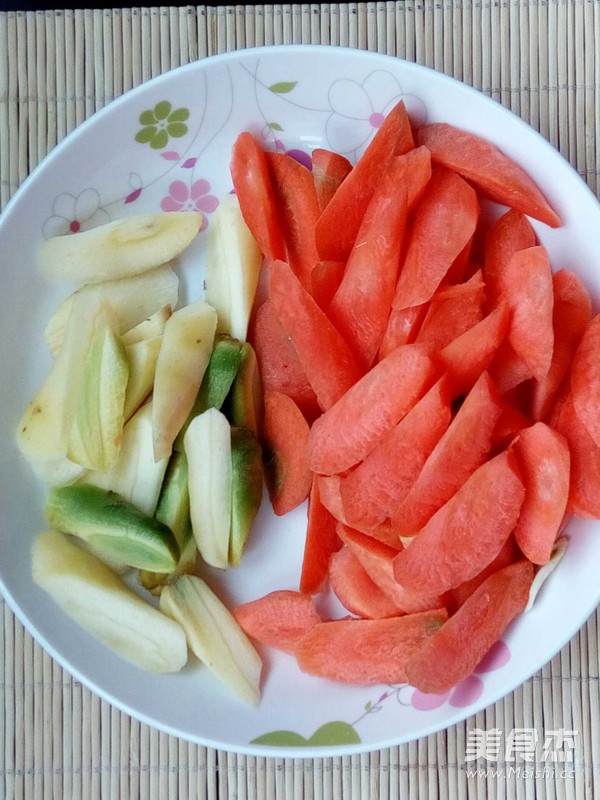 蚝油西兰花炒萝卜