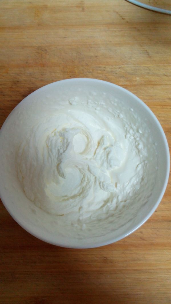 蛋糕火龙果班戟