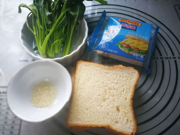 菠菜芝士吐司卷