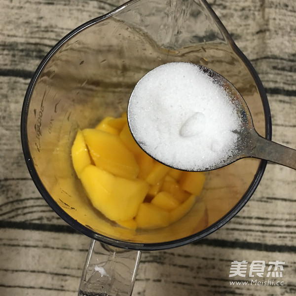 芒果奶昔的做法