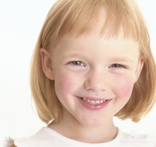 怎样科学地帮孩子养牙护牙