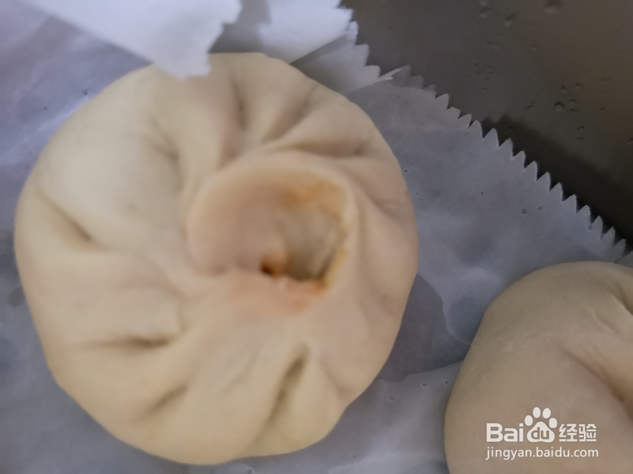 爽脆可口的玉米面鸡腿包