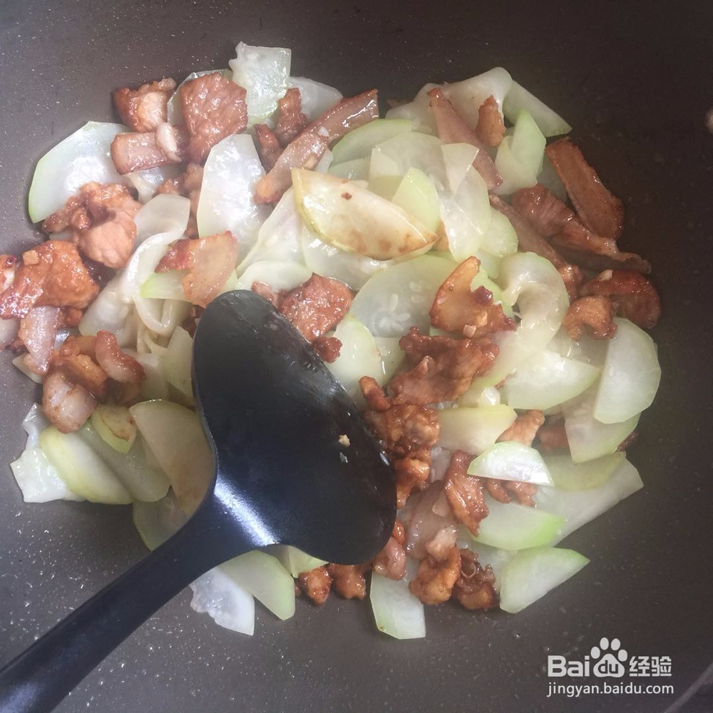 西葫芦炒肉如何做?