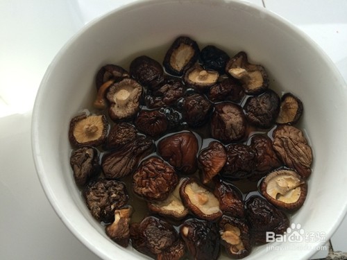 愚人家常菜之“虾仁水饺”