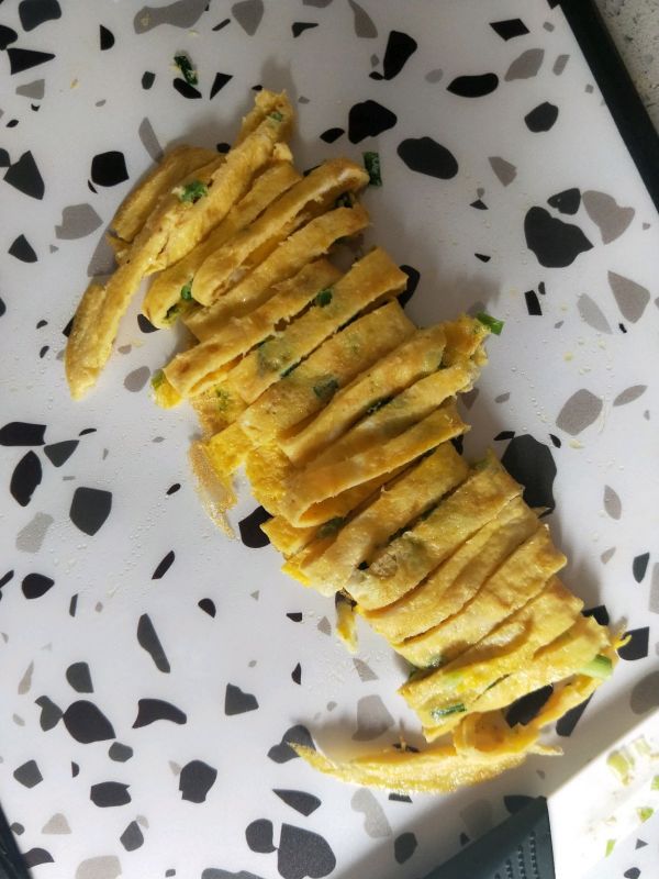 减脂鸡丝荞麦面
