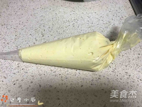 蛋黄饼干的做法