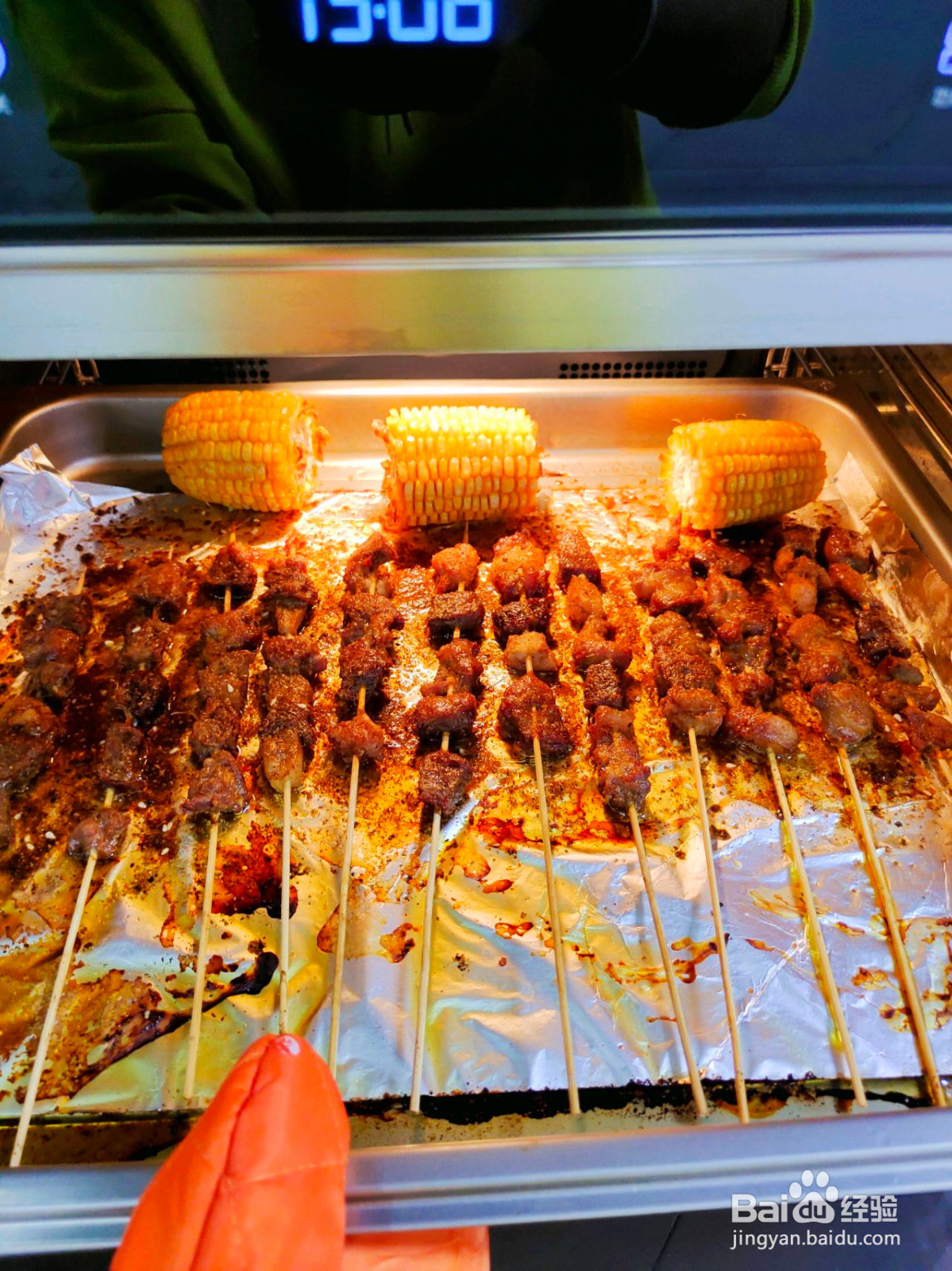 秒杀烧烤摊的烤肉串的做法