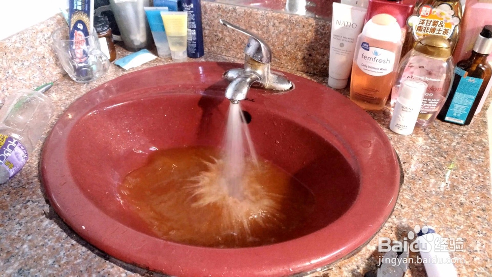 自来水管清洗流程及需要注意的细节