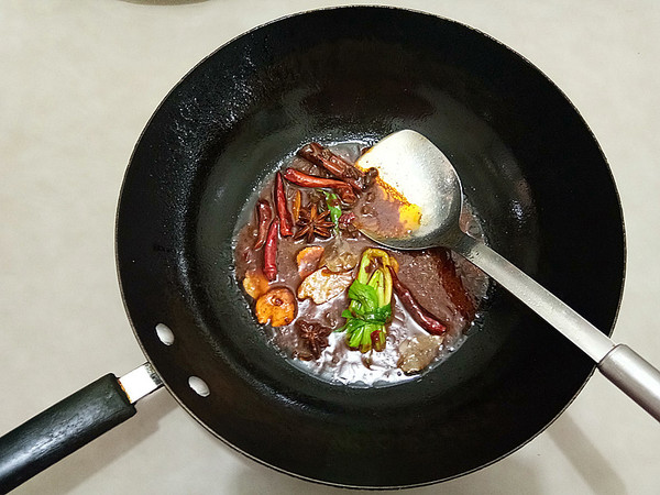 曹氏鸭脖汤料配方是啥