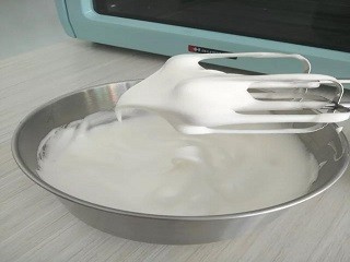 紫菜肉松蛋糕卷怎么做？