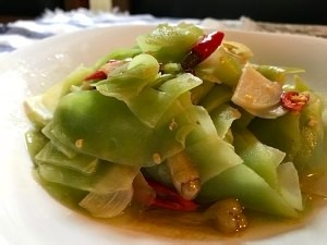 怎么做泡椒莴笋片