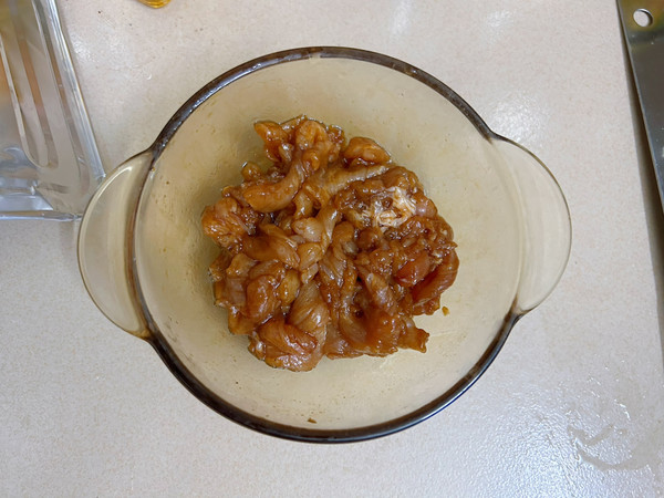 瘦肉豆芽炒河粉