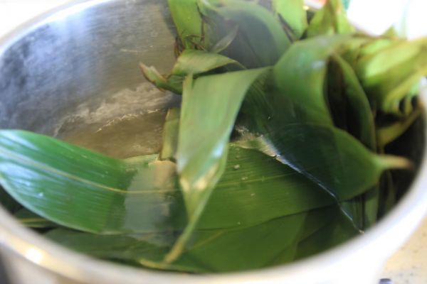 碧根果赤小豆红米粽子