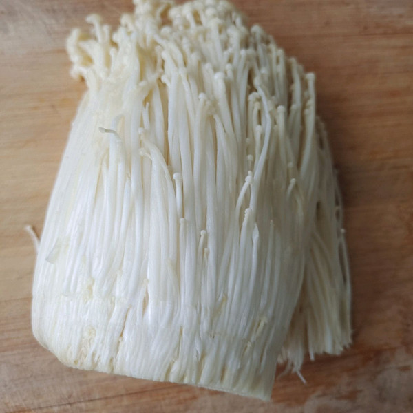 低脂低卡酸辣捞汁金针菇