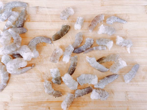 虾仁韭菜鸡蛋饺