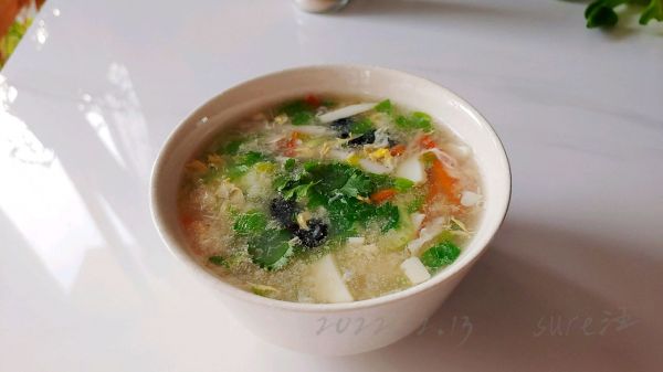 素烩玉菇蛋花汤
