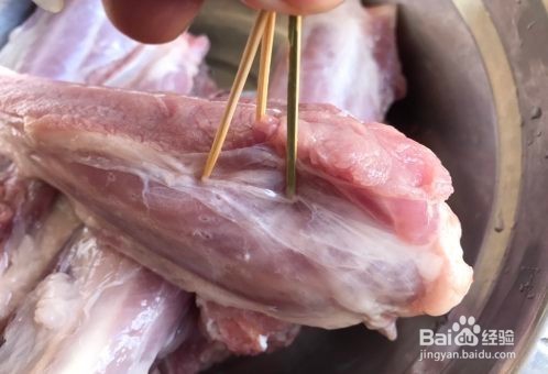 蒜香手抓骨是如何做的？家常教程烤箱版