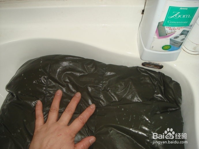 清洗羽绒服的技巧