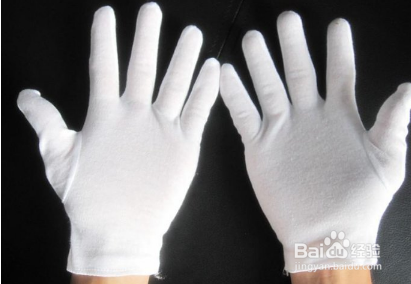 小叶紫檀佛珠盘玩方法