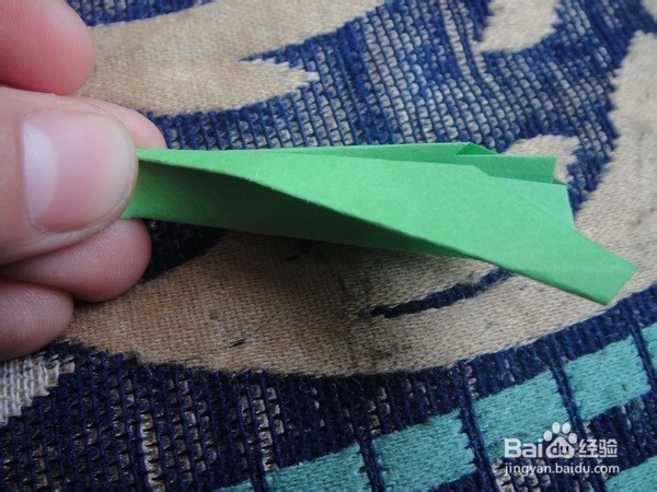 儿童简易折纸--第四种种飞机折法