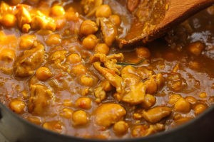鸡肉鹰嘴豆咖喱家常做法