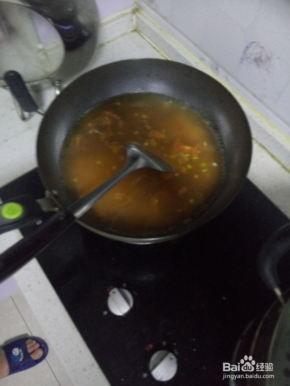 教你如何做非常简单的西红柿鸡蛋疙瘩汤