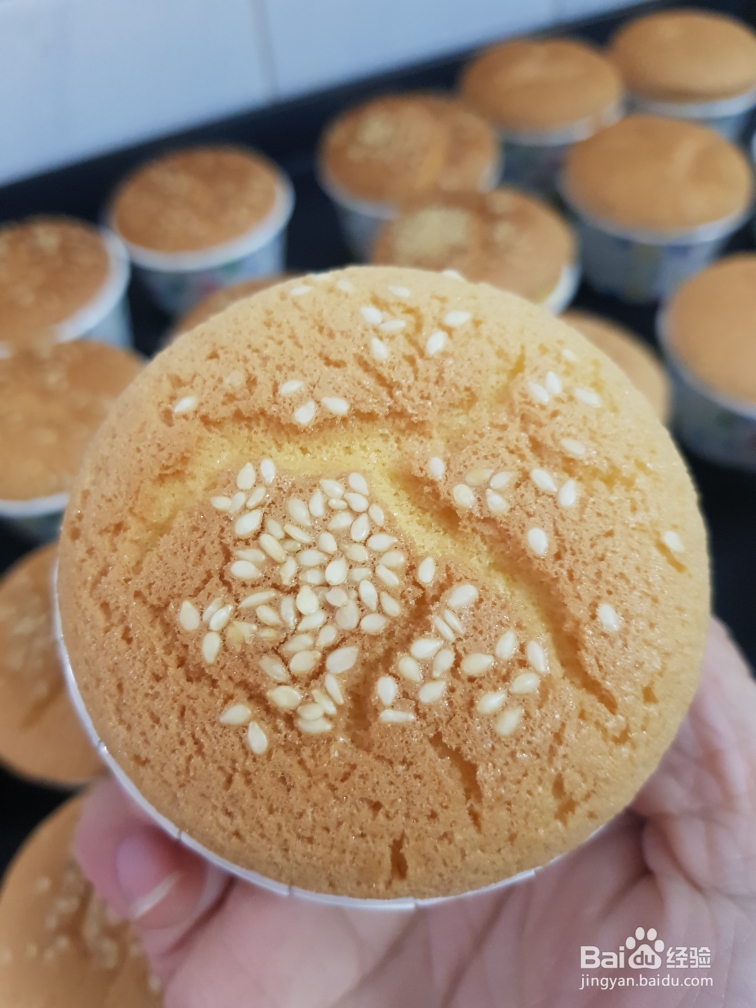 简单营养的无水无油老式脆皮蛋糕