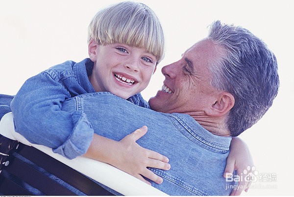 打爸爸的孩子 如何让你尊重我