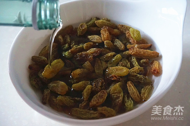 朗姆酒葡萄干饼干