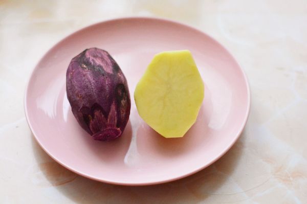 一道深受女士喜欢的减肥甜点--紫薯土豆泥