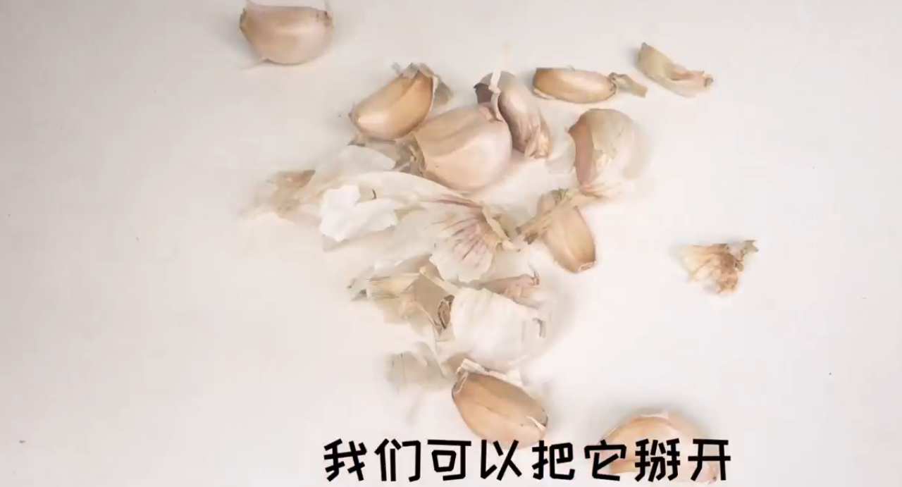 大蒜如何保存才不会发芽干瘪