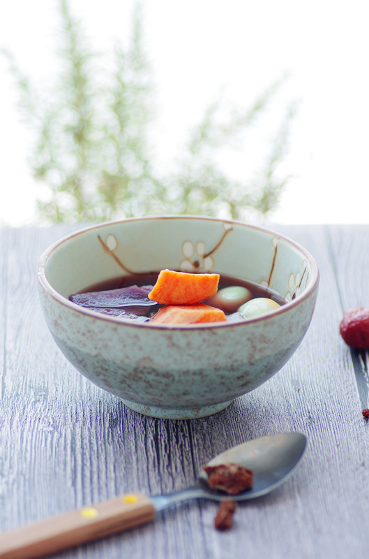 老姜红糖双薯甜汤