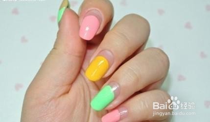 可爱的冰淇淋美甲教程
