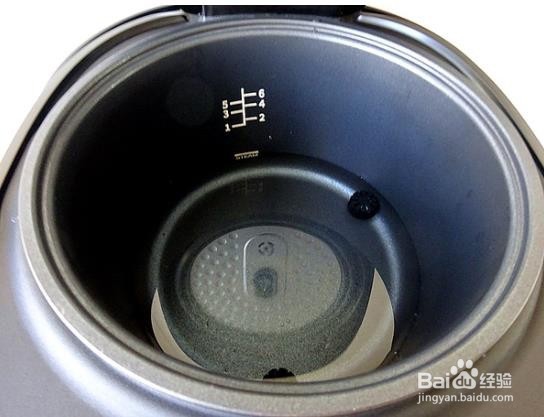 雪梨银耳盅的做法