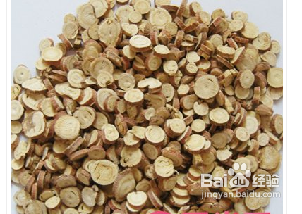 怎样DIY美白去黄面膜让肌肤重现光彩