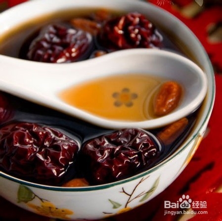 秋季养生食谱：[2]红枣枸杞生姜汤做法