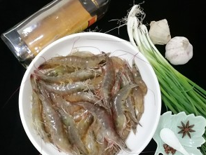 白灼虾的简单做法