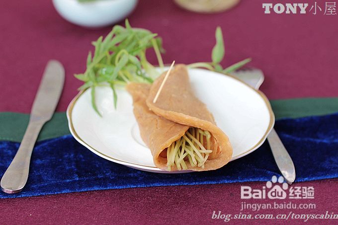 煮夫精心打造的第一款原创的红枣蜂蜜煎饼