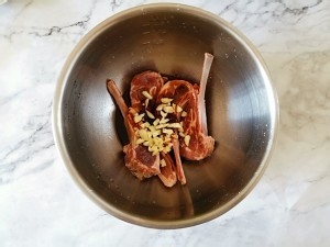 烤羊排的做法