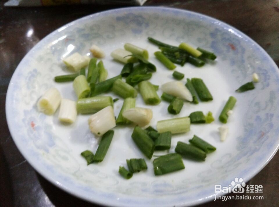 外酥里嫩的油爆虾