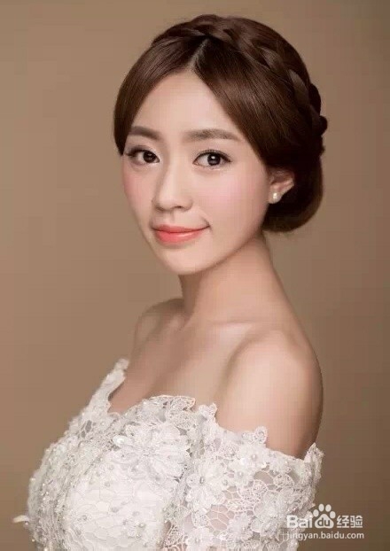 2015年新娘时尚9款发型推荐