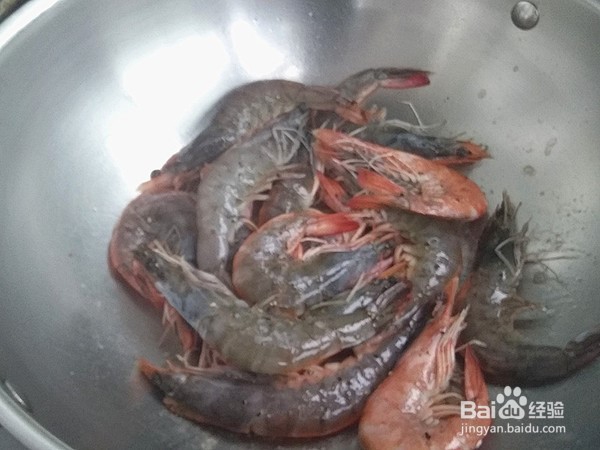 快手炒大虾的做法
