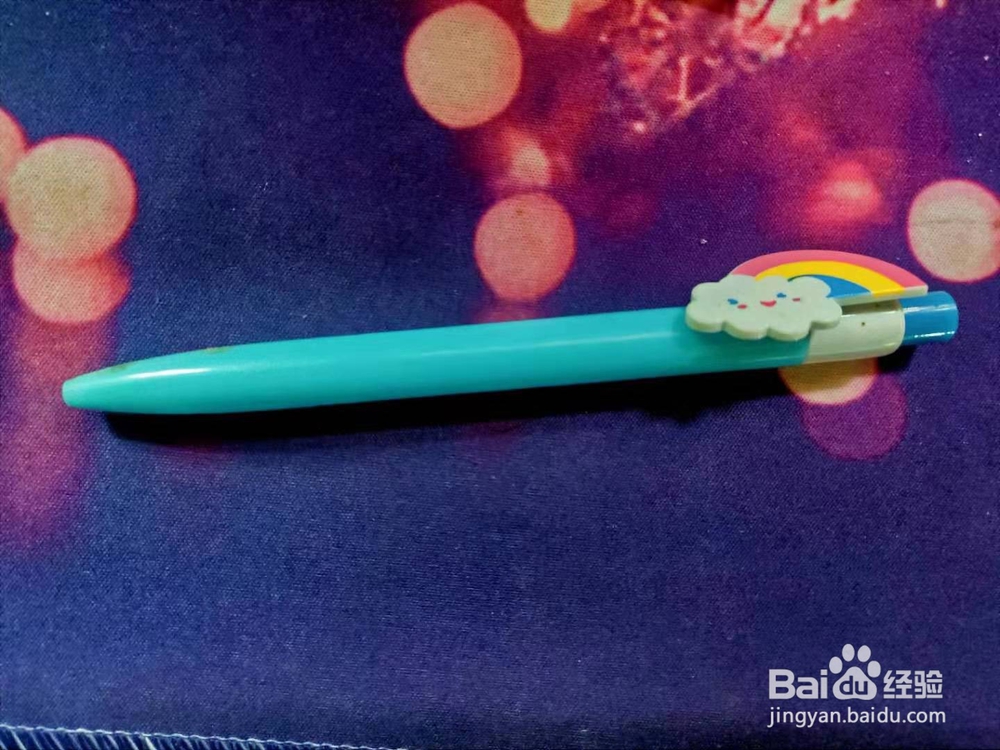 耳机插头断到耳机孔怎么取出来