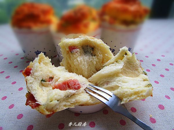 培根罗勒芝士面包