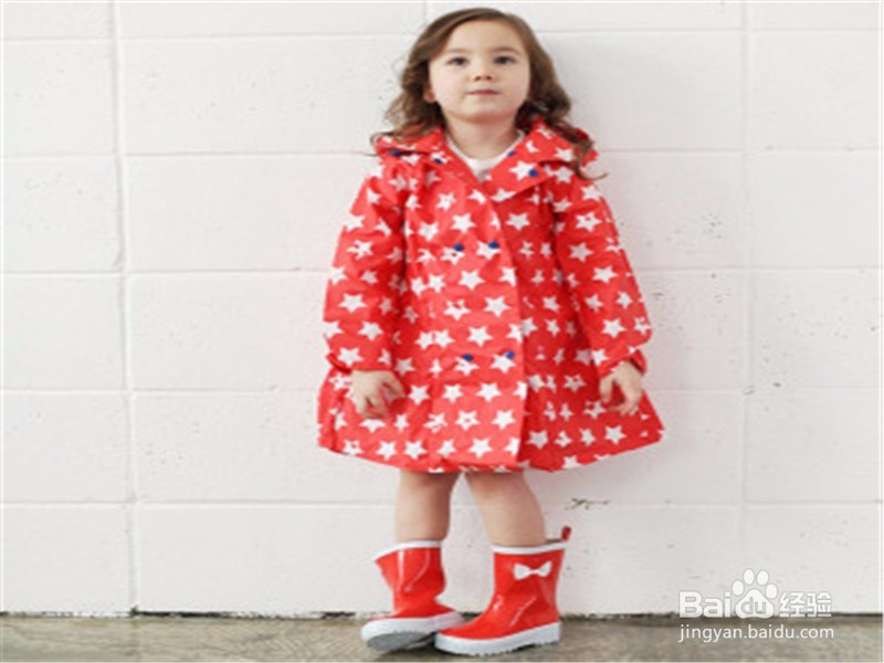 给孩子选择雨具需要注意什么