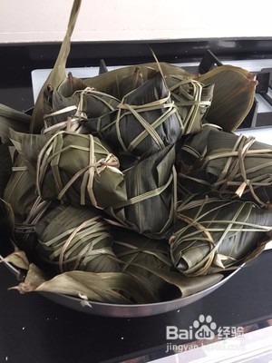 过有意义的端午节，做自己爱吃的咸肉粽