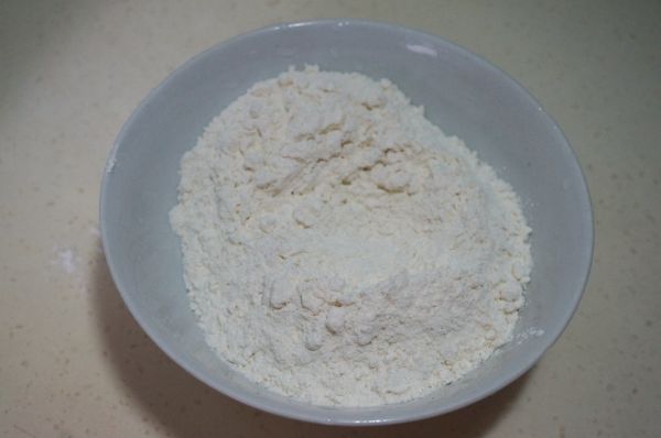 马齿苋拨鱼儿酸辣汤