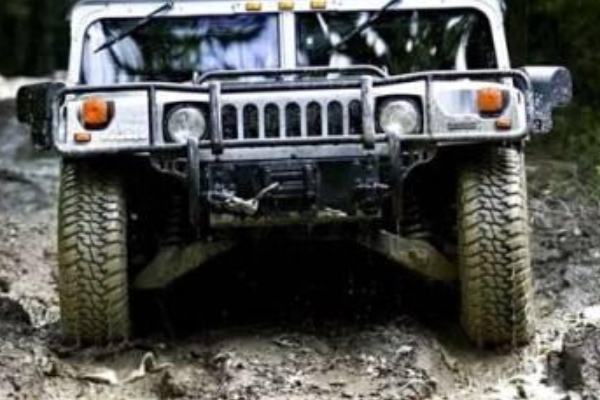 承载式车身优缺点