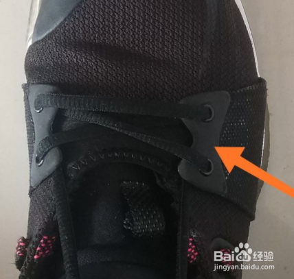 欧文五鞋带怎么系